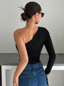 DAZY Camiseta Con Cuello Asimétrico De Un Solo Color - Negro - Ver 5