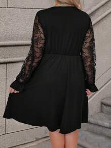 SHEIN Clasi 大尺碼蕾絲袖拼接裙