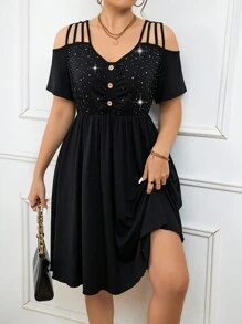 SHEIN Clasi Kurzärmliges Kleid in großen Größen mit Strasssteinen und Ausschnitt