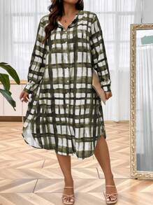 SHEIN LUNE 大尺寸格紋長袖襯衫連身裙 - 墨綠色 - 查看 1