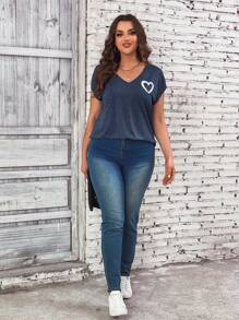 SHEIN LUNE Plus Size Heart Printed Casual T-Shirt For Summer - Navy Blue - View 6