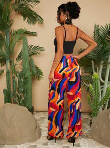 Travachic Vacation Style Women's Crop Top Camisole & Printed Loose Pants 2pcs/Set - Black - View 2