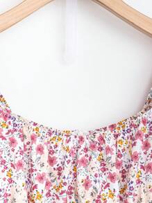 SHEIN LUNE Plus Size Full Bloom Floral Printed Dress With Ruffled Hem Detail - Multicolor - View 3