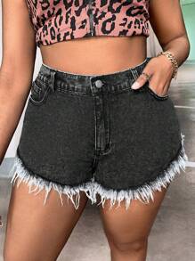 SHEIN SXY Plus Size Frayed Hem Washed Sexy Denim Shorts - Grey - View 4