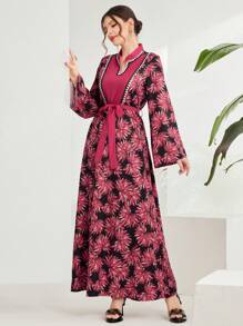 Al Najma 花卉印花拼接緞帶裝飾缺口領喇叭袖連身裙 - 彩色 - 查看 6