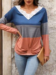 EMERY ROSE Lace Decorated V-Neck Color Block Long-Sleeved T-Shirt - Multicolor - View 6