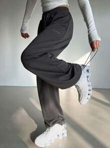 DAZY Women's Letter Patterned Drawstring Waist & Elastic Cuff Sweatpants Fall Women Joggers