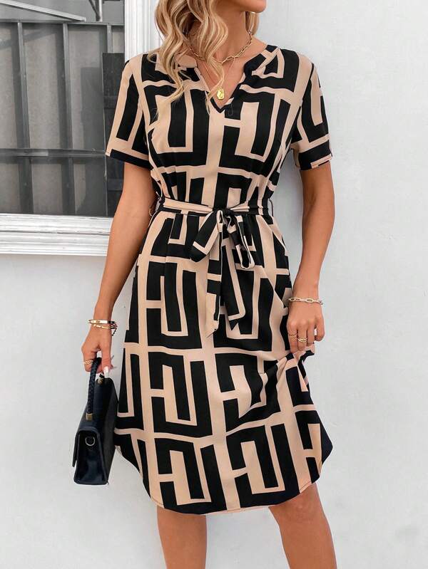 SHEIN Clasi Women's Geometric Pattern Notch Neck Short Sleeve Dress With Belt,Summer Dresses
Spring Clothes
