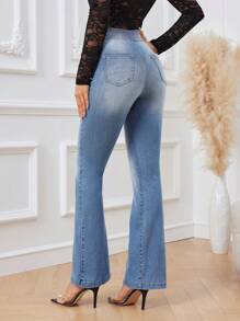 SHEIN Privé 水洗喇叭牛仔褲 - 淺色水洗藍 - 查看 2