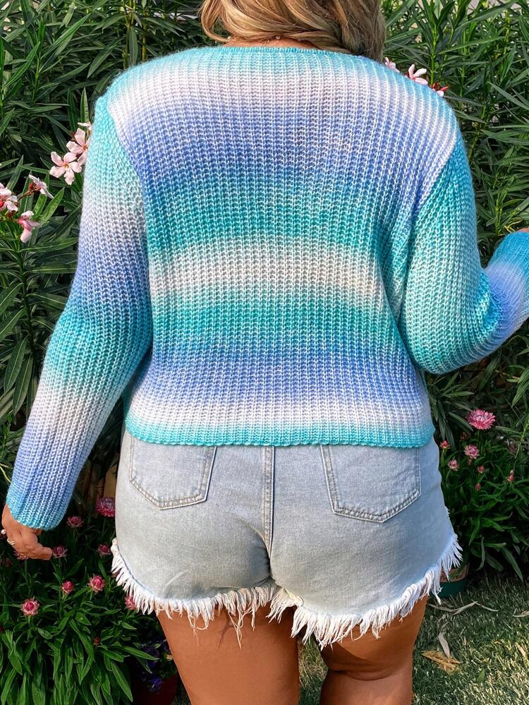 Plus Size Women's Gradient Open Front Tie-Front Cardigan
