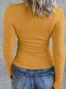 INAWLY 女款有插口領長袖t卹,此款有插口領