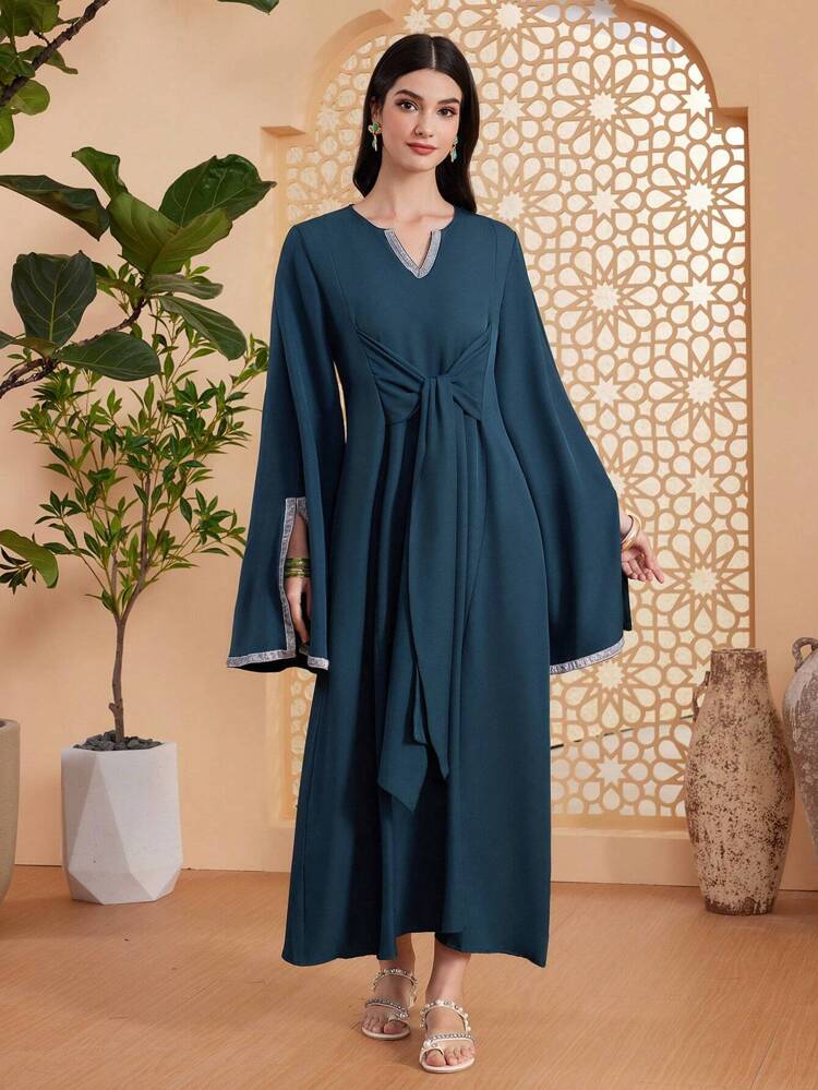 Deep Notched Collar Short Sleeve Front Knot Slit Dress