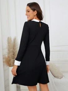 SHEIN Clasi Vestido de cuello en contraste con diseño de botón - Blanco y Negro - Ver 2