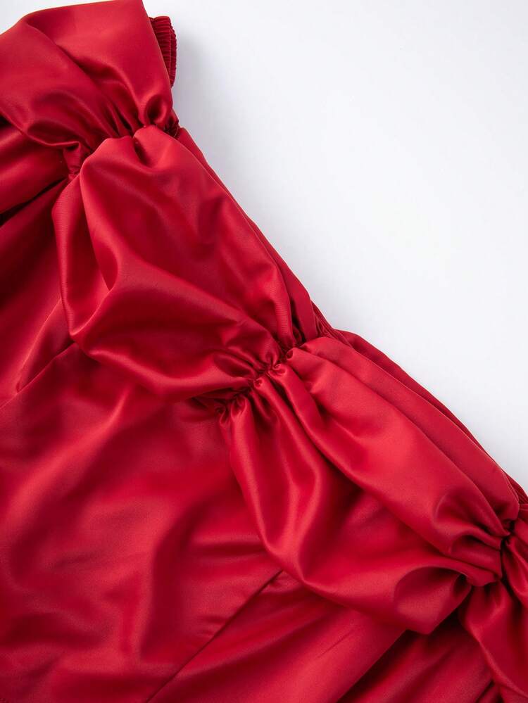 Hollow Out & Pleated Detail Blouse