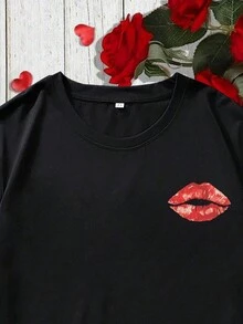 Manfinity EMRG 男款紅唇印花圓領短袖 T 卹 - 黑色 - 查看 6