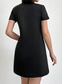 Robe Mini-contraste Avec Détail De Ruban Pour Femme