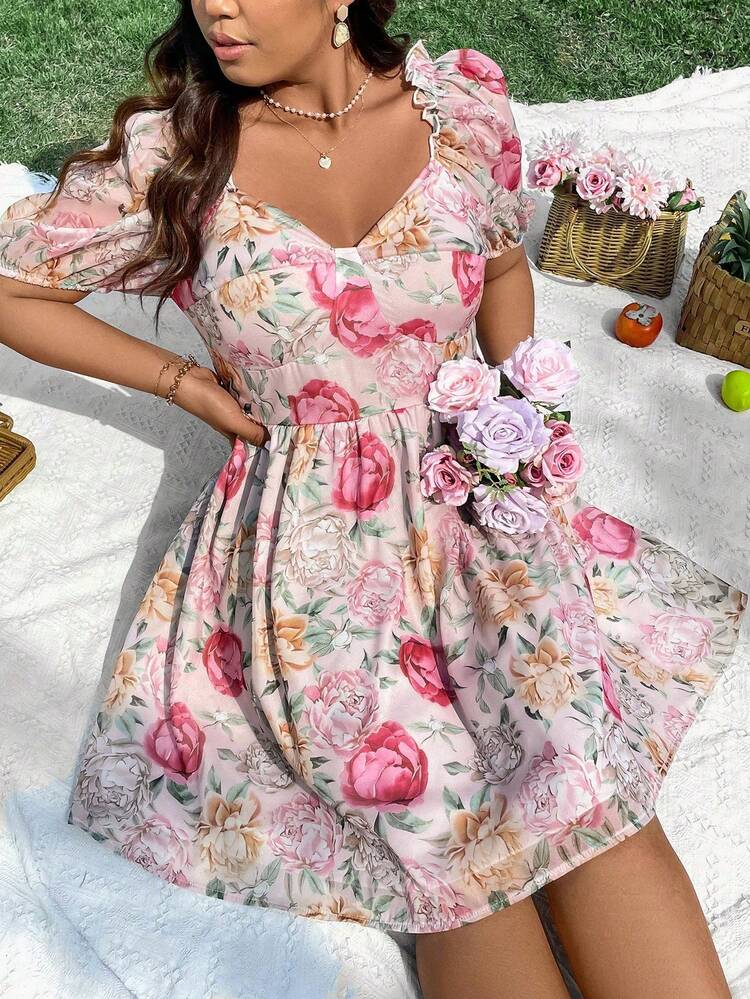 Plus Size Sweetheart Neckline Floral Print Dress