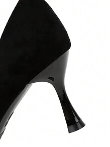 秋冬款 3767-A1 简约优雅欧美风细高跟鞋，超高鞋跟，绒面革浅口尖头女鞋，适合宴会、优雅派对等场合。