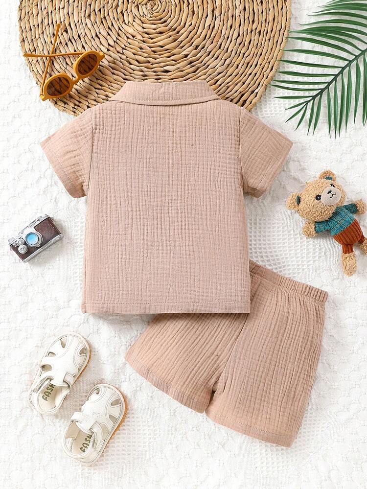 Boys' Artistic Style Polo T-Shirt And Shorts Set For Infants, Casual And Fashionable