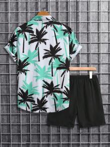 Manfinity RSRT Men's Coconut Tree Pattern Printed Short Sleeve Shirt And Drawstring Shorts Set - Green - View 2