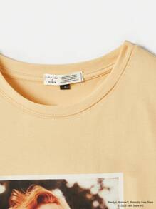Marilyn Monroe X SHEIN Graphic Drop Shoulder T-Shirt - Khaki - View 4