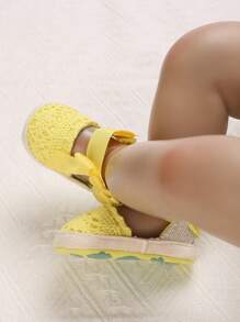 1pair Fashionable And Simple Flat Shoes For Infants And Toddlers
