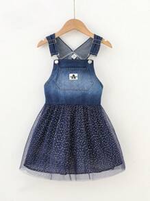 SHEIN 年輕女孩印染拼接牛仔裙配閃亮蕾絲裙，春夏季