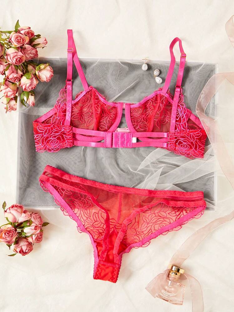 Women's Sexy Embroidery Mesh Underwear Set With Underwire