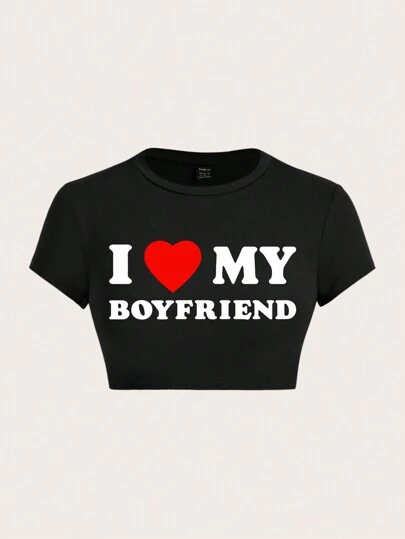 SHEIN EZwear 休闲“我爱我的男朋友”口号图案印花圆领短袖短款修身女式 T 恤，适合夏季