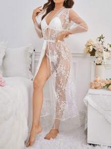 Women's Romantic Perspective Lace Robe - White - View 5