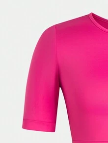 Bộ đồ hai mảnh màu hồng trẻ trung và năng động dành cho nữ tuổi teen: áo crop top và quần ống loe. - Màu Hồng Tươi - Xem 5