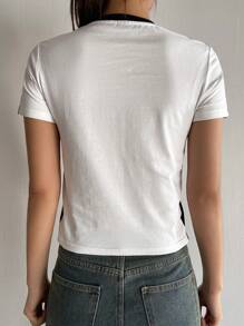 DAZY 女款賽車風格短袖t卹 - 黑與白 - 查看 2