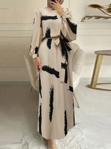 Brush Pattern Round Neck Lantern Sleeve Belted Long Modest Dress - Multicolor - View 3