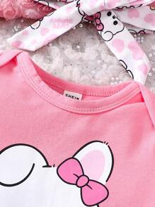 Cartoon Letter Printed Romper With Cartoon Heart Printed Shorts Set For Baby Girl - Pink - View 4