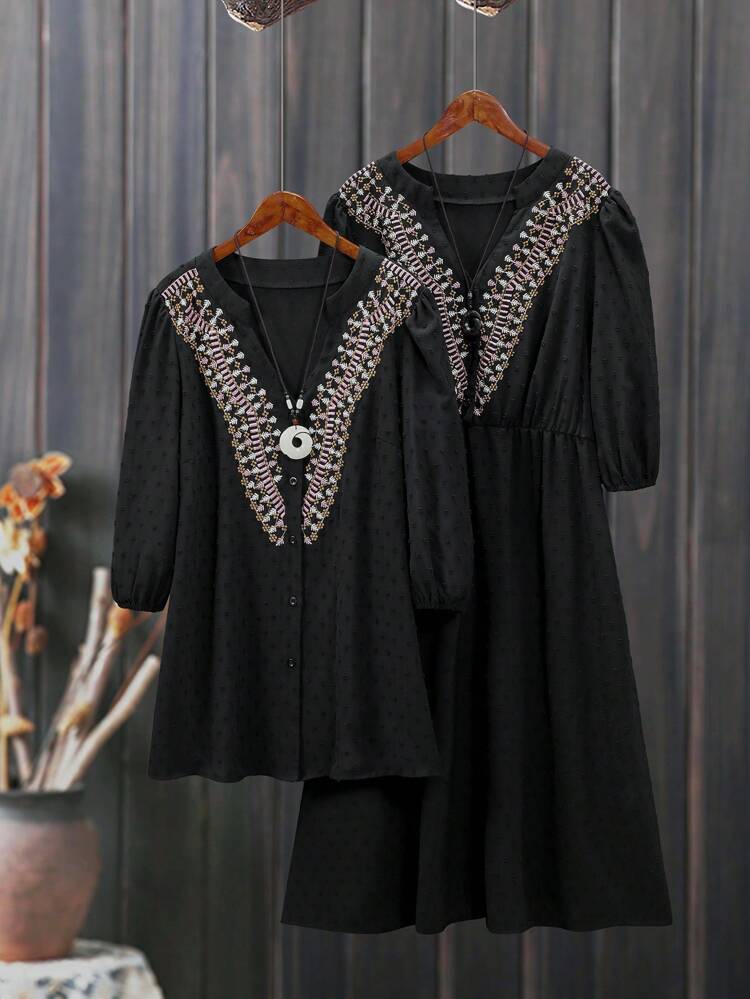 Plus Size Women'S Embroidered 3/4 Sleeve Blouse