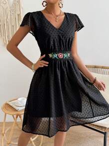 Chiquease V-Neck Floral Embroidery Jacquard Dress - Black - View 1