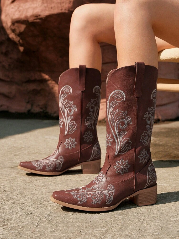 Fashionable Western Style Embroidered Boots With Square Toe And Chunky Heels,Retro Style White Floral Decorated Western Cowboy Boots