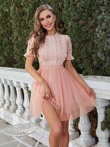 Simplee Vestido de malla con encaje en contraste de manga con volante - Rosa coral - Ver 5