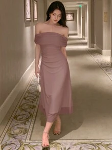 DAZY 纯色露肩连衣裙 舞会礼服 吊带裙 露肩上衣 优雅女装 - 藕粉色 - 查看 4