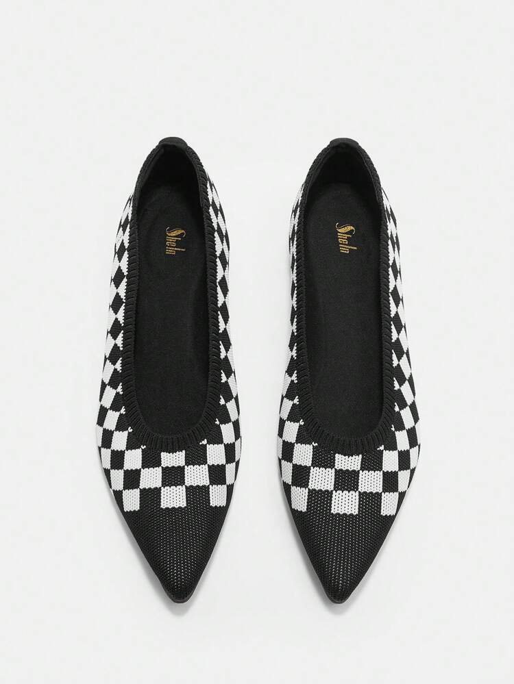 Fashionable Plaid Flat Shoes For Women