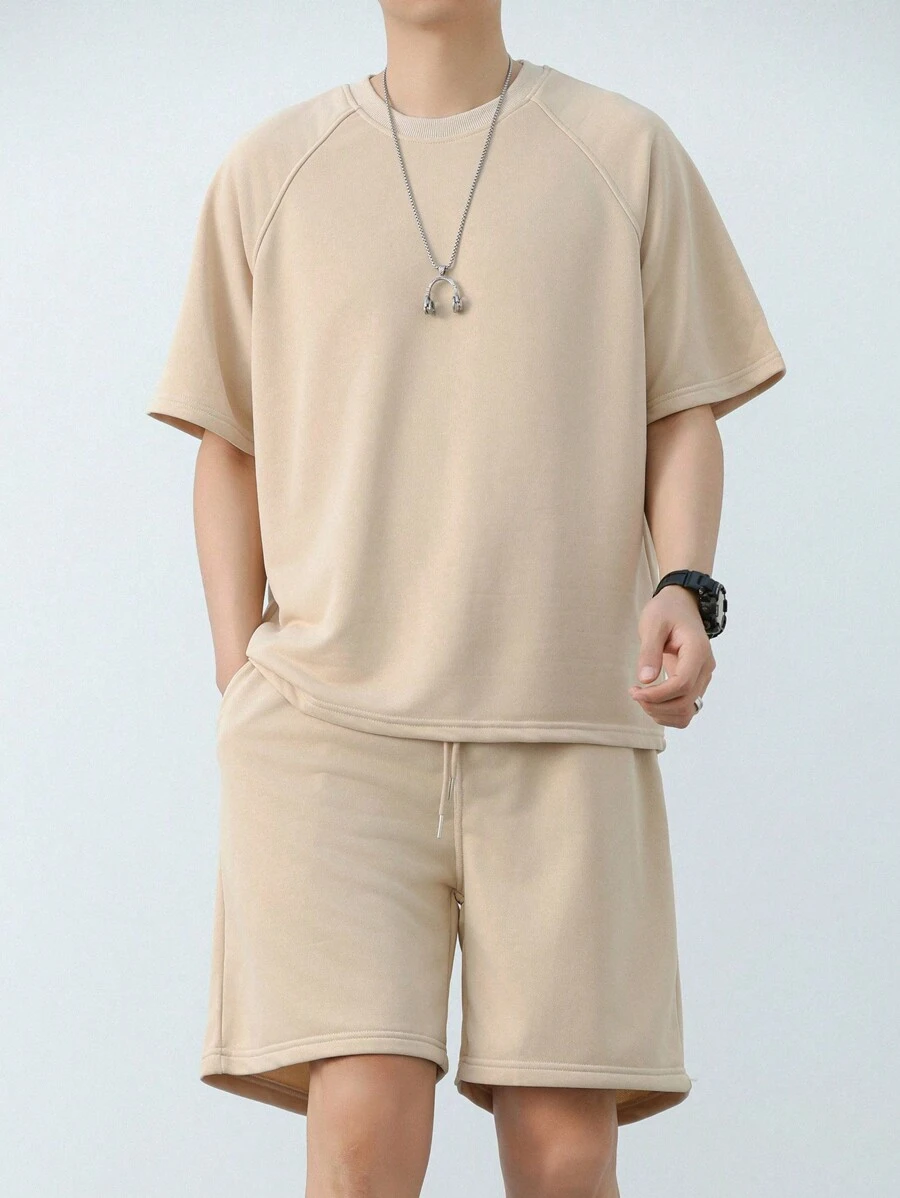 DAZY Men'S Two-Piece Solid Color Raglan Sleeve Summer T-Shirt Shorts Set