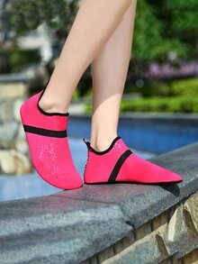 Children's Lightweight Breathable Mesh Bottom Beach, Yoga, Swimming Water Shoes, Summer - Hot Pink - View 4