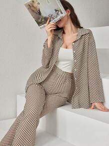 Mulvari 女士几何印花长袖衬衫和裤子两件套 2 件套 - 卡其色 - 查看 4