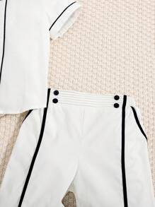 Jungen Formeller Anzug Zwei Stück Set, Beinhaltet Luxuriöses Gewebtes Fliege Dress Hemd Und Shorts