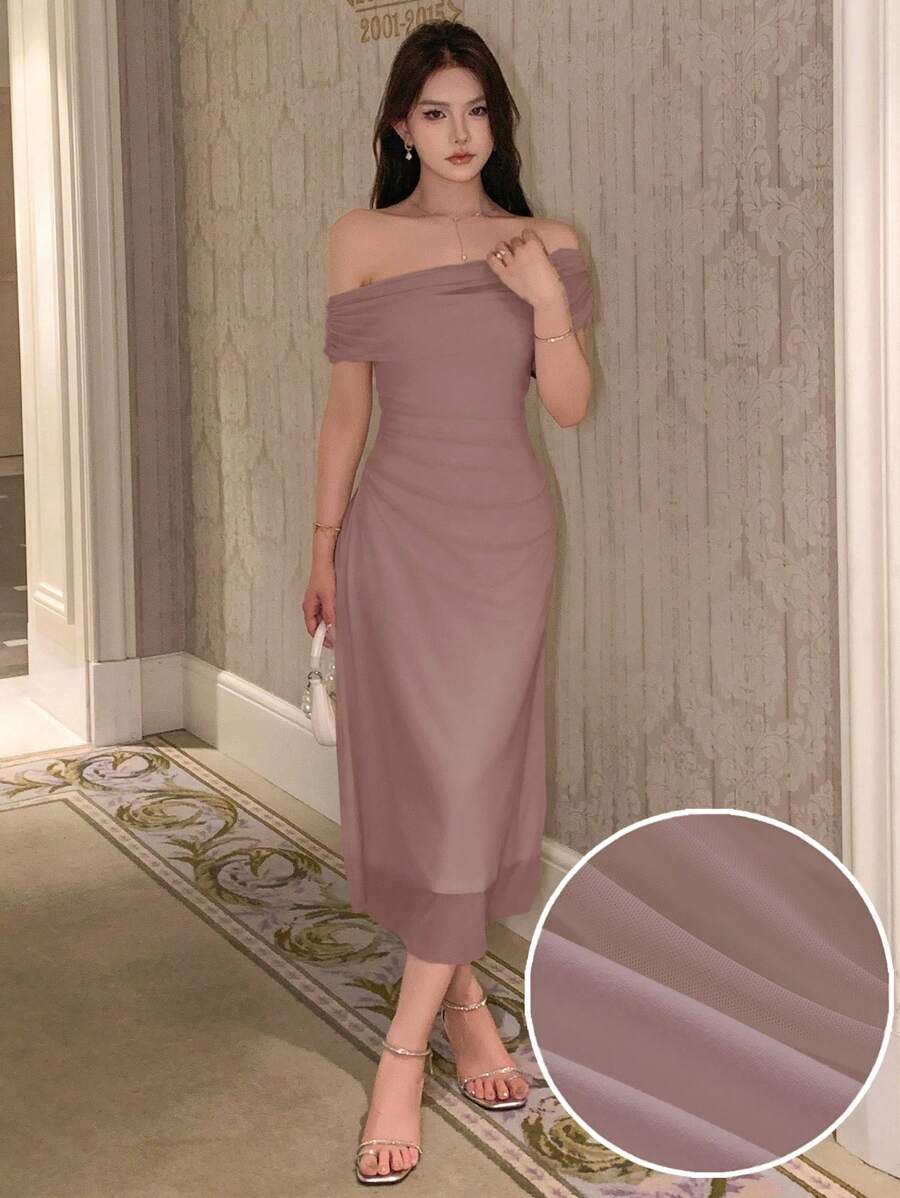 DAZY 纯色露肩连衣裙 舞会礼服 吊带裙 露肩上衣 优雅女装 - 藕粉色 - 查看 1