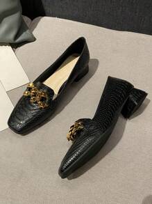 Thời trang Cổ điển Con rắn Mô hình Phong cách tối giản Của phụ nữ Giày phẳng Với Chóp giầy hình vuông , Kim loại Trang trí chuỗi Và Dày Gót chân - màu đen - Xem 5