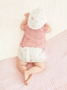 SHEIN Pasgeboren Baby Meisjes Effen kleur Rucheszoom Tops , Bloemen Shorts En Pet 3 stuks