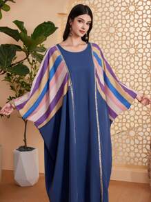 Al Najma 女款拼色條紋亮片飾邊編織腰帶蝙蝠袖連身裙