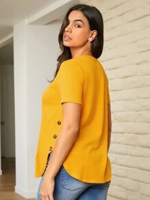 SHEIN Camisa Suelta Holgada De Manga Corta Para Maternidad De Color Sólido Con Detalle De Botones En El Cuello Redondo