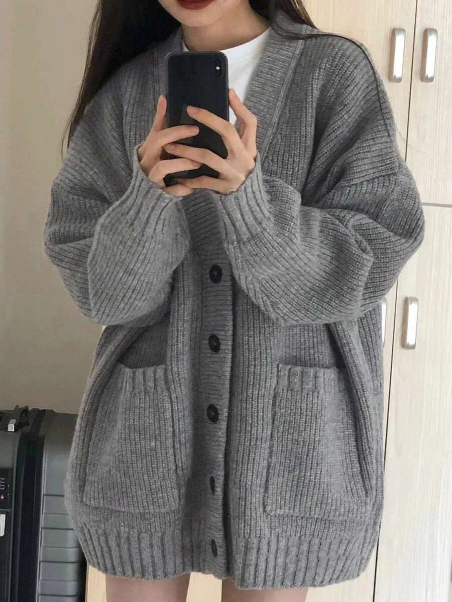 女式纯色落肩长袖正面纽扣开衫，带口袋，秋冬款